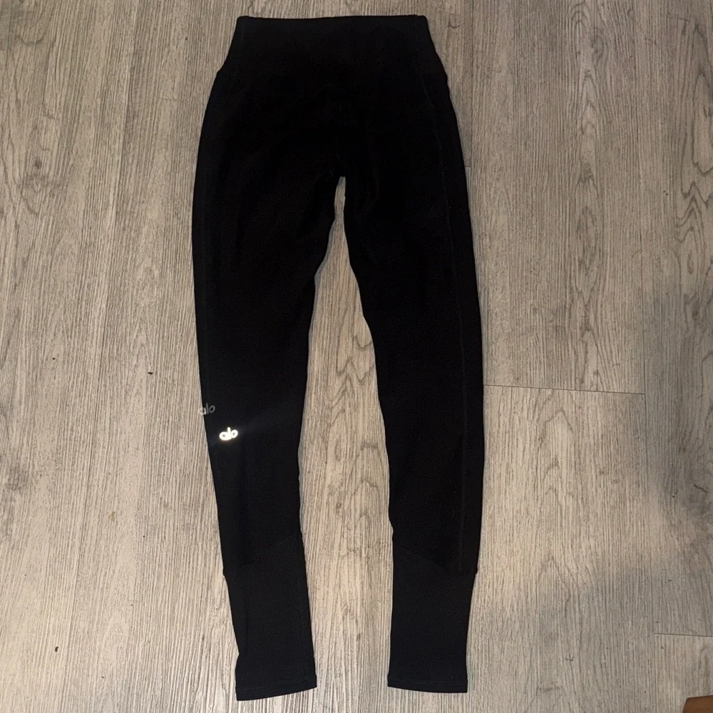 Alo Yoga Black High-Waisted Leggings